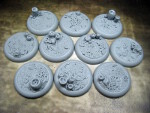 Creeping Infection, 30mm Round Lip (10)